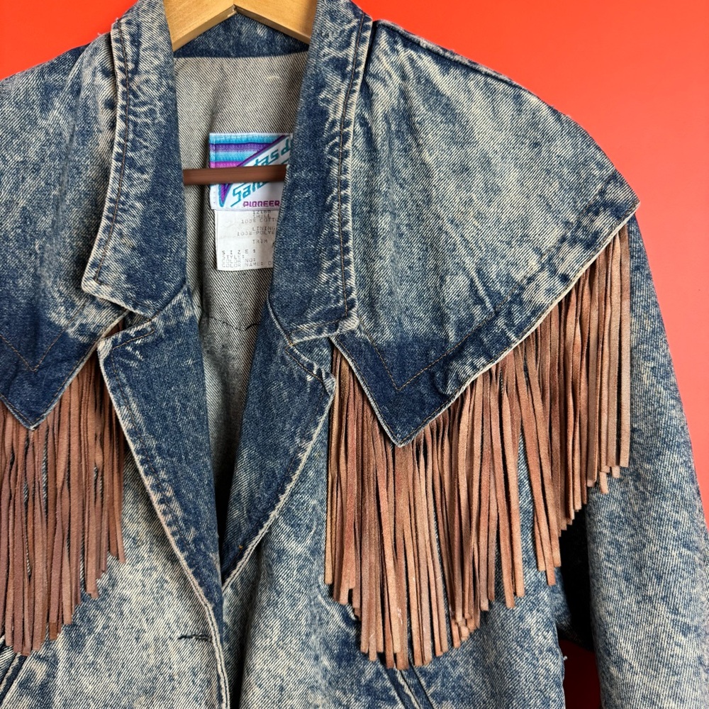 Vintage Pioneer Wear cowboy leather fringe denim Jean jacket